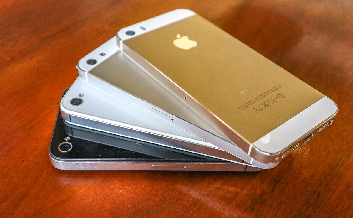 iPhone đời cũ giá 400.000 đồng bán tràn lan 2 iPhone đời cũ giá 400.000 đồng bán tràn lan 2