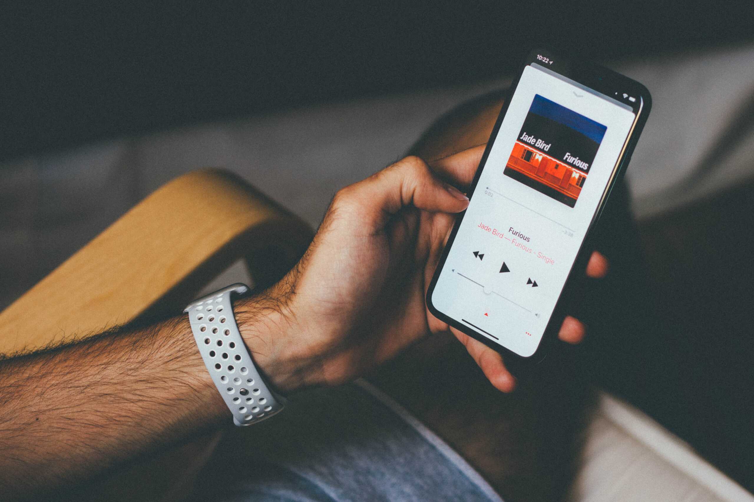 Family Sharing is a super cool feature that allows you to share and save money with members of your family group.  Do not hesitate to learn how to listen to music with Apple's Family Sharing feature with GhienCongListen in the following article!