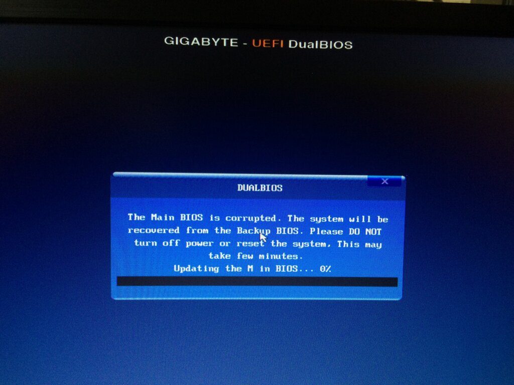 Hướng dẫn update BIOS dễ dàng cho các dòng máy tính hiện nay Hướng dẫn update BIOS dễ dàng cho các dòng máy tính hiện nay