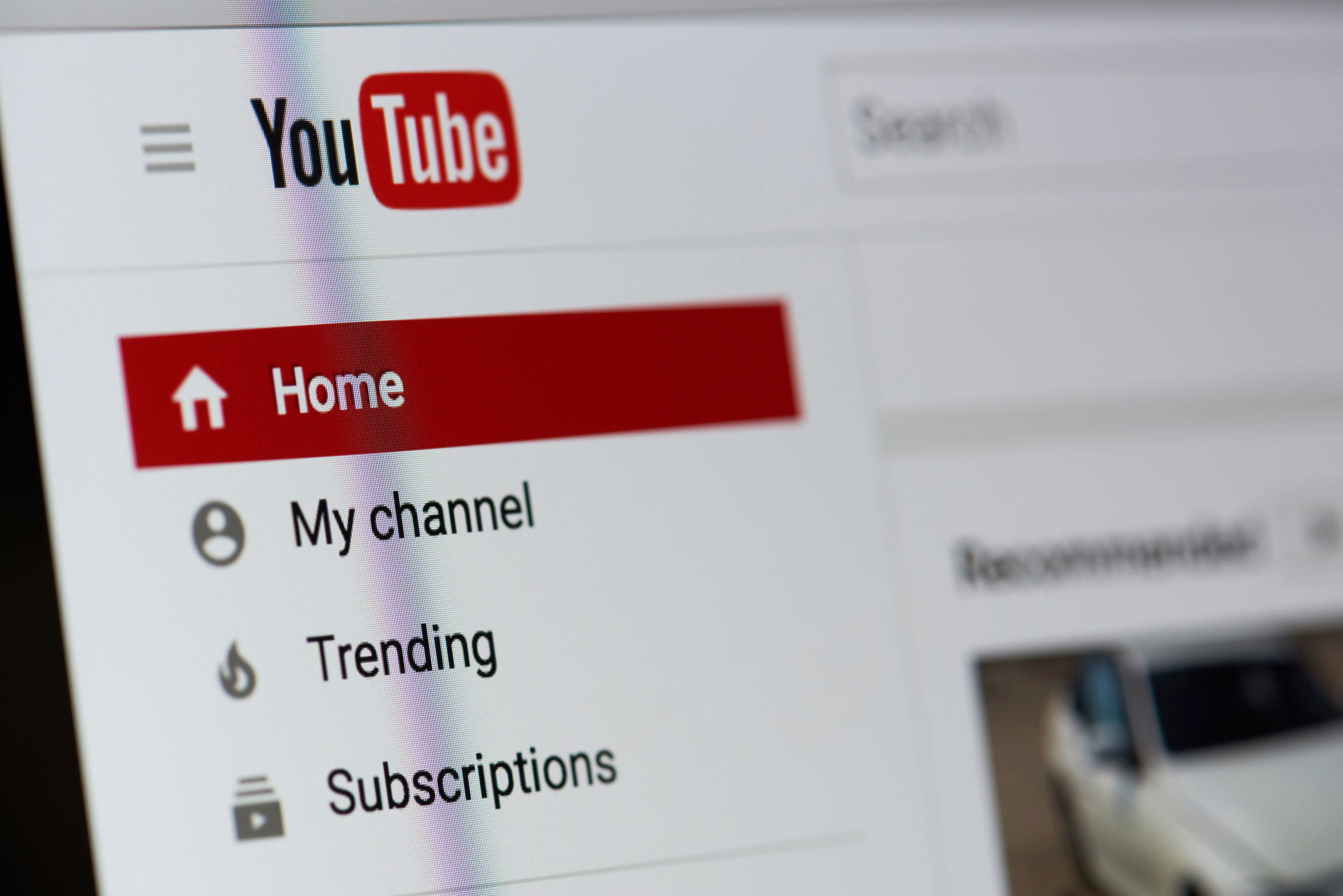 Ẩn kênh YouTube: Tính năng YouTube có thể bạn chưa biết