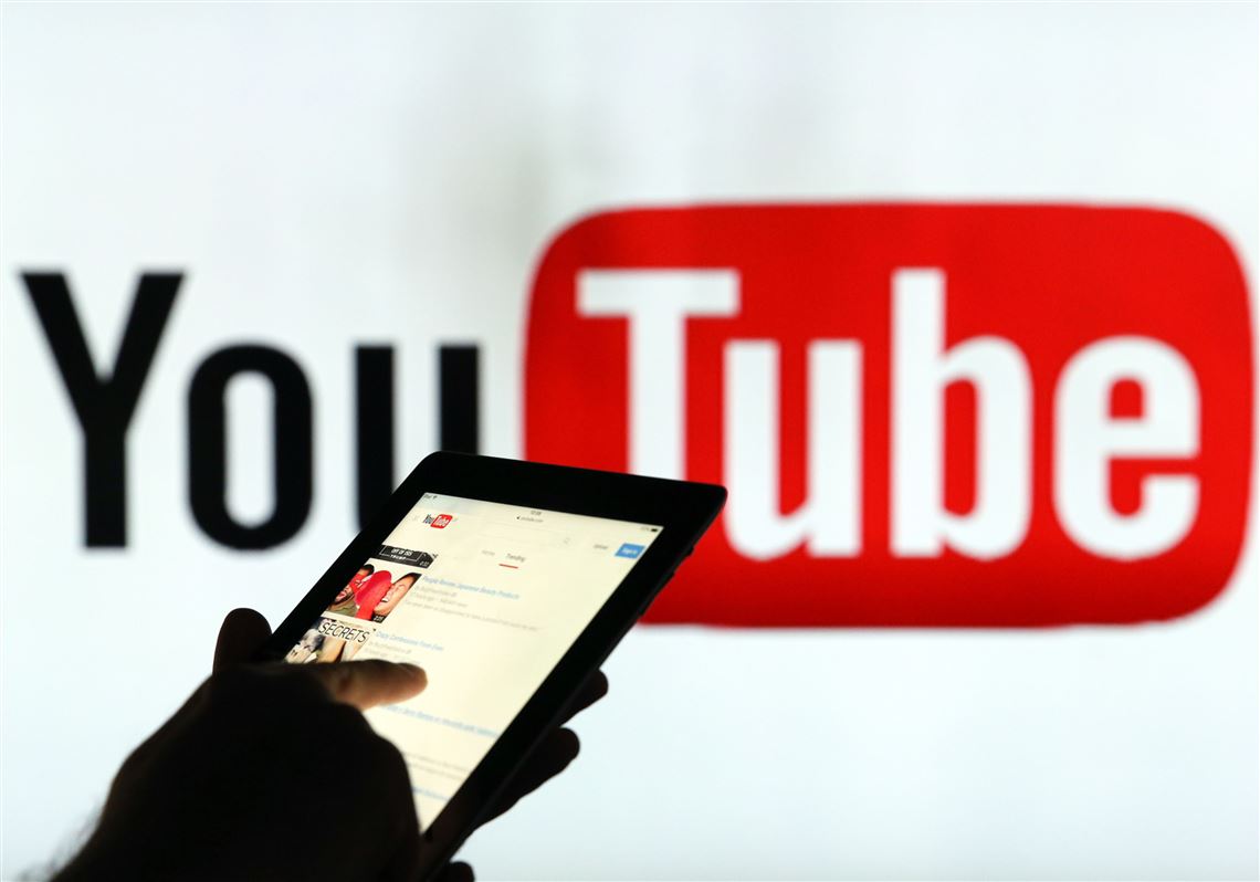 How to post photos on YouTube with your phone to increase interaction