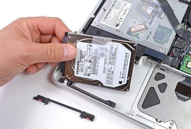 Instructions on how to check SSD or HDD you should know